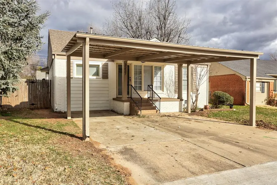 3237 NW 43rd Street, Oklahoma City, OK 73112 - Image #2
