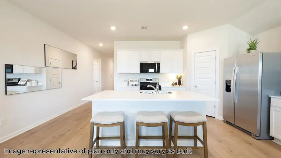 2813 Tracys Manor, Yukon, OK 73099 - Image #3