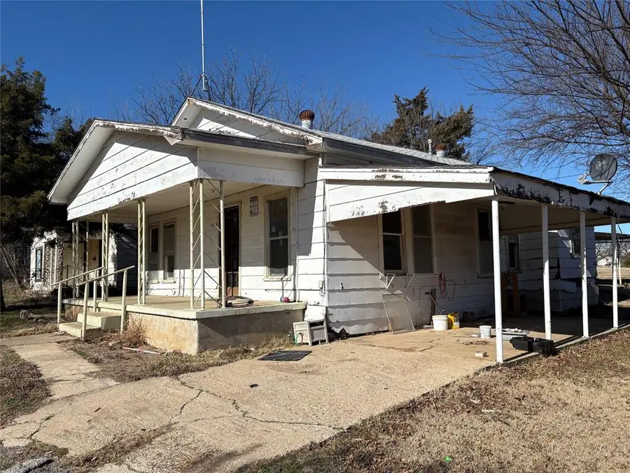 116 Sinclair Street, Healdton, OK 73438 - #2