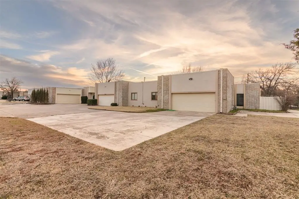 12725 Silver Lane, Oklahoma City, OK 73120 - Image #1