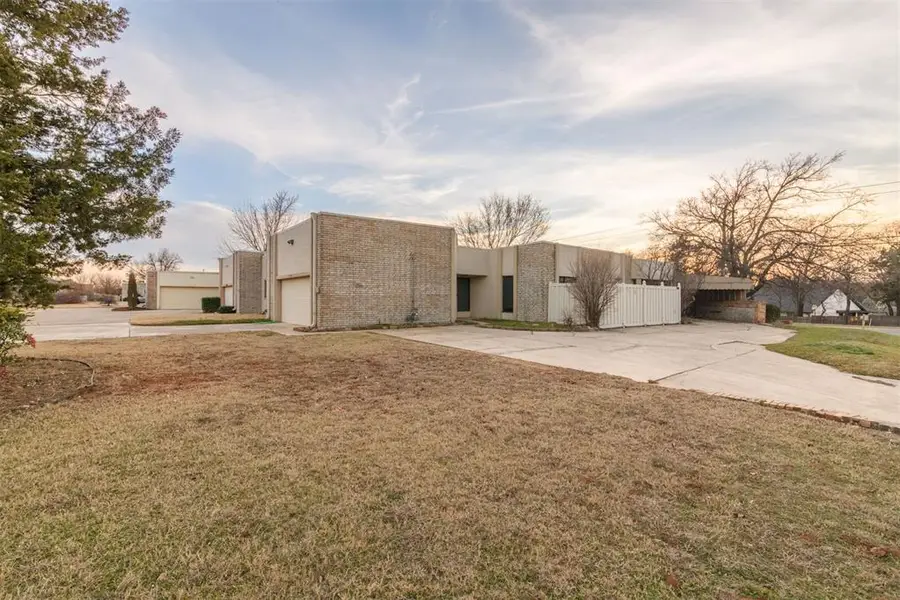 12725 Silver Lane, Oklahoma City, OK 73120 - Image #2