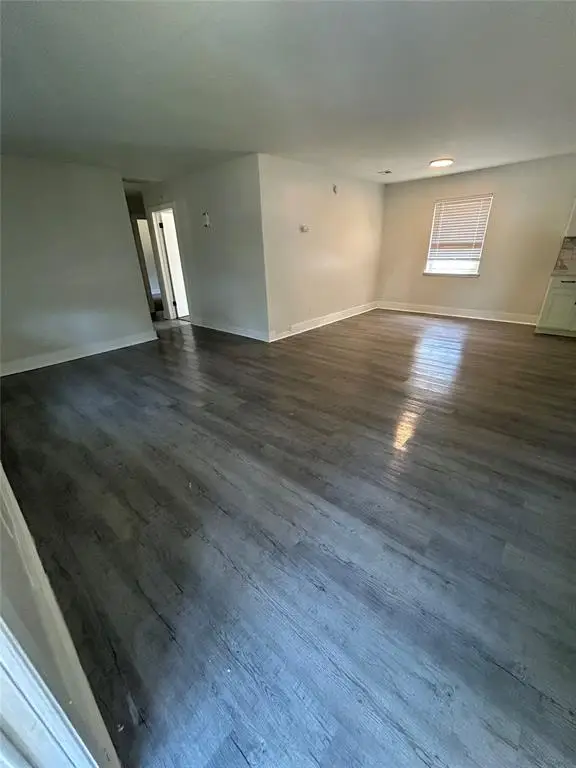 2116 Westchester Drive, The Village, OK 73120 - #3