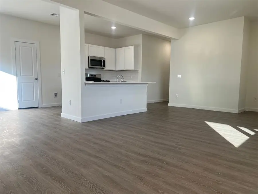 908 Hazy Brook Circle, Chickasha, OK 73018 - #2