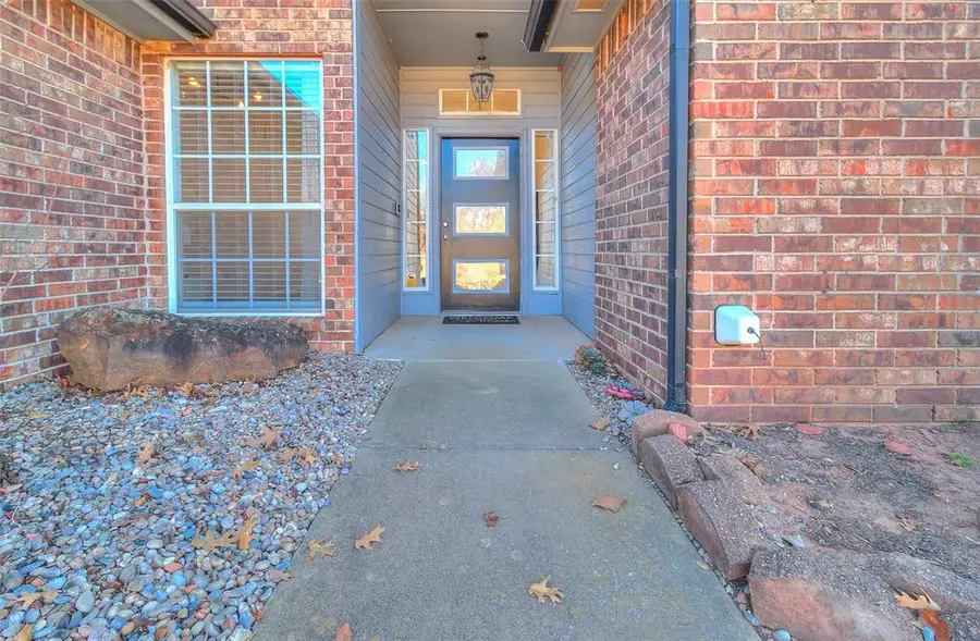 216 Tecumseh Ridge Road, Norman, OK 73069 - Image #2