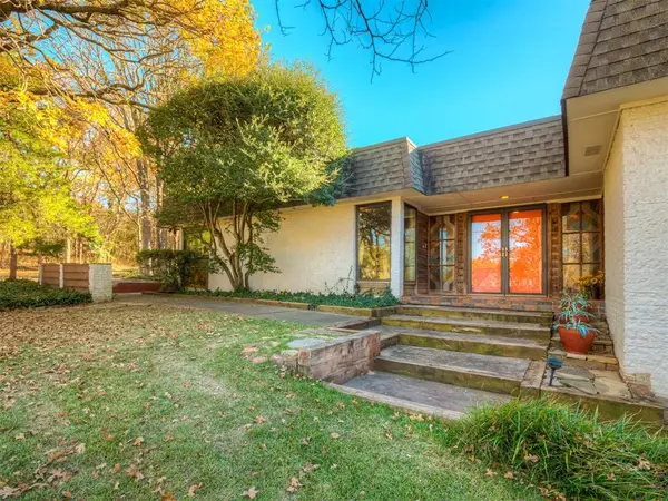 2200 Rosewood Lane, Edmond, OK 73013