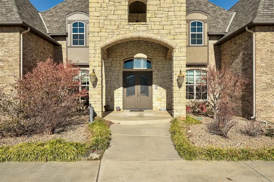 7601 SW 104th Street, Oklahoma City, OK 73169 - Image #2