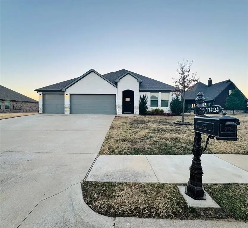11424 S 282nd East Avenue, Coweta, OK 74429 - Image #1