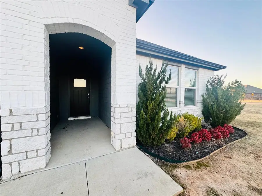 11424 S 282nd East Avenue, Coweta, OK 74429 - Image #2