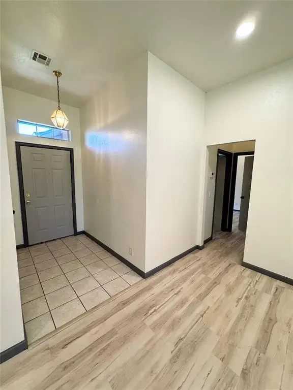 1102 Dustin Drive, Edmond, OK 73003 - Image #2