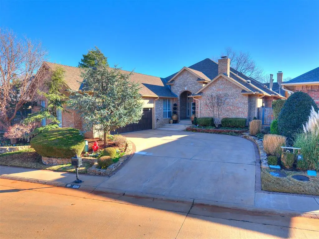 6016 Chestnut Court, Edmond, OK 73025 - Image #1