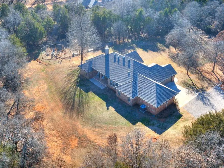 1415 Southern Shores Drive, Norman, OK 73026 - Image #2