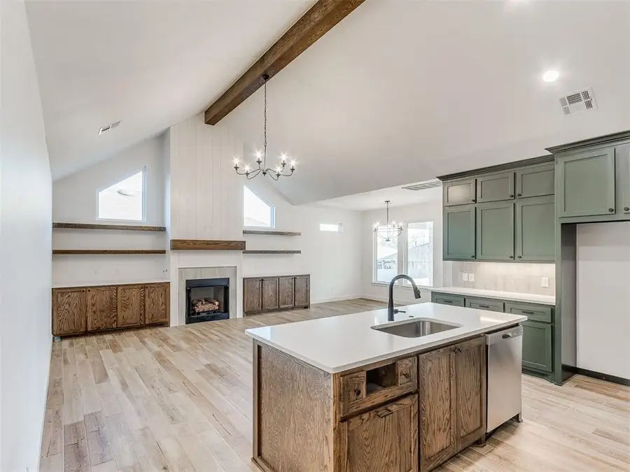 124 W 4th Street, Arcadia, OK 73007 - #2