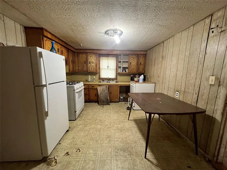 607 School Street, Elmore City, OK 73433 - Image #3