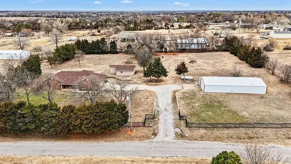 2358 County Road 1222, Blanchard, OK 73010