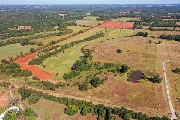 E Simmons And N Luther Road, Luther, OK 73054