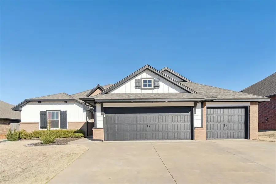 9913 NW 143rd Street, Yukon, OK 73099 - Image #3