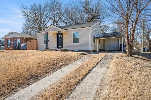 1020 S 14th Street, Chickasha, OK 73018