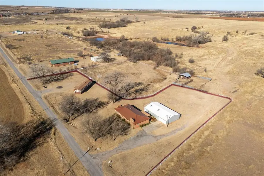 22681 E 1090 Road, Clinton, OK 73601 - Image #2