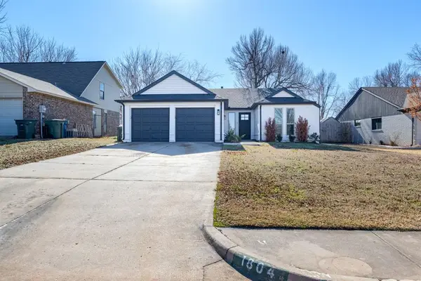 1804 Foxfire Road, Edmond, OK 73003