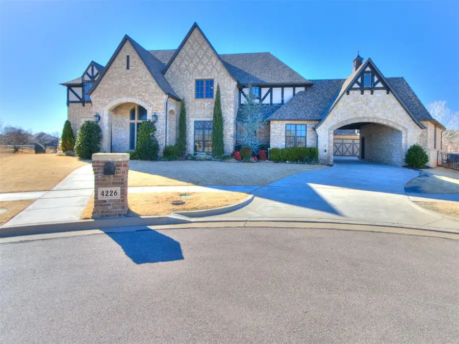 4226 Moorgate Court, Norman, OK 73072 - Image #2