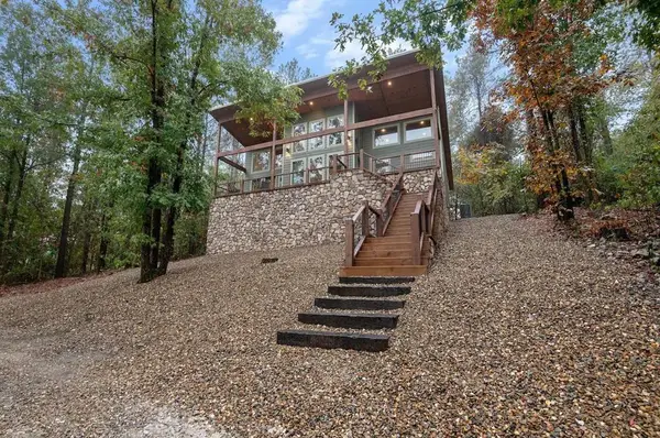 317 Red Berry Trail, Broken Bow, OK 74728