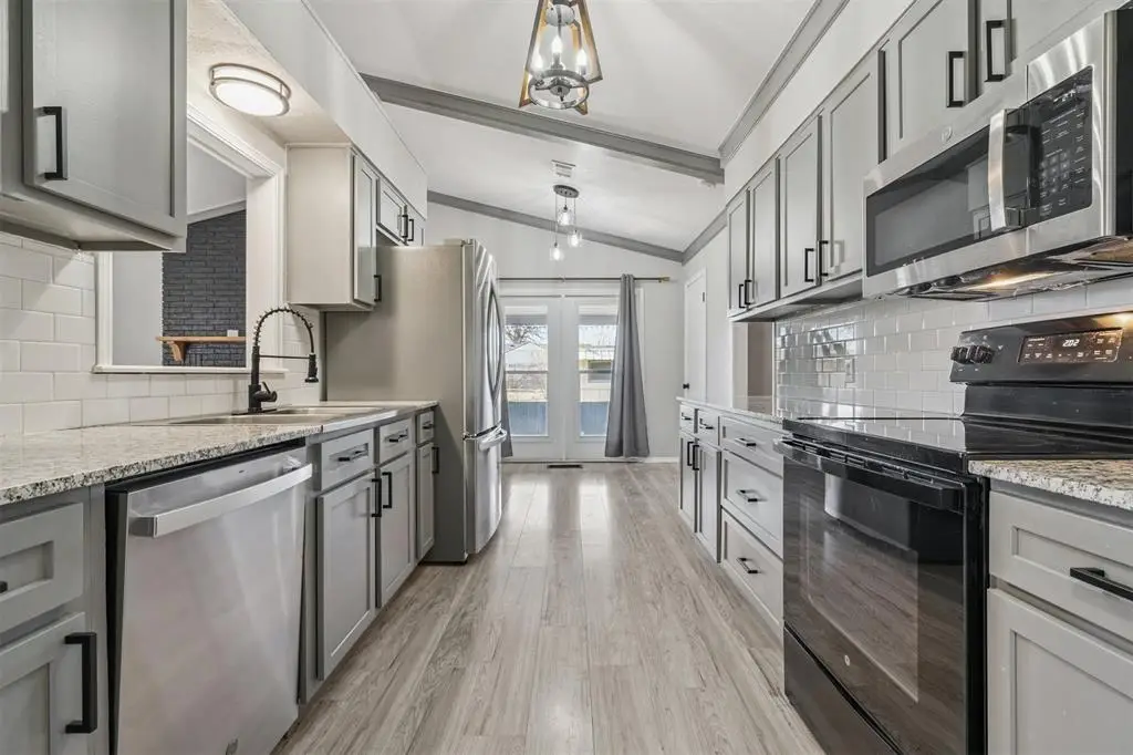 4408 N Chapman Avenue, Shawnee, OK 74804 - #1