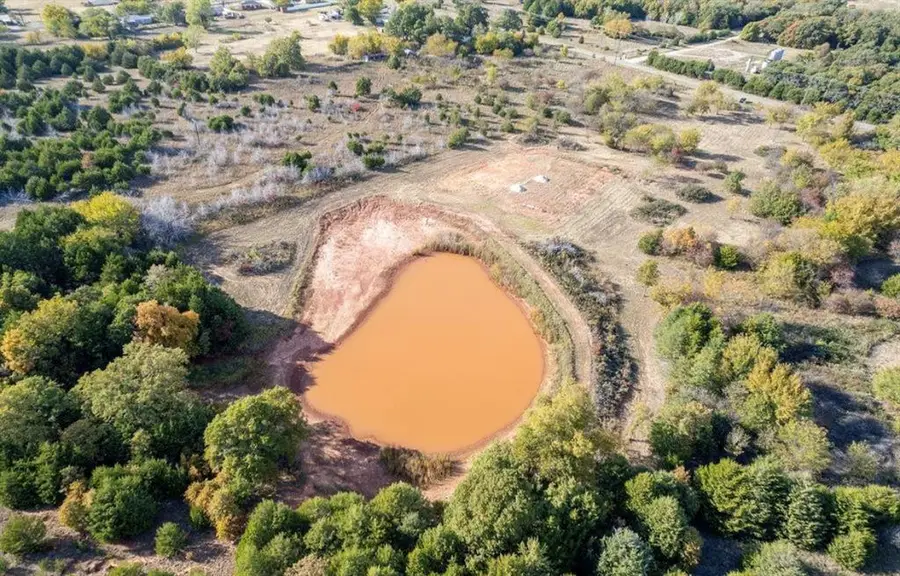 37207 Lake Road, Shawnee, OK 74801 - Image #3