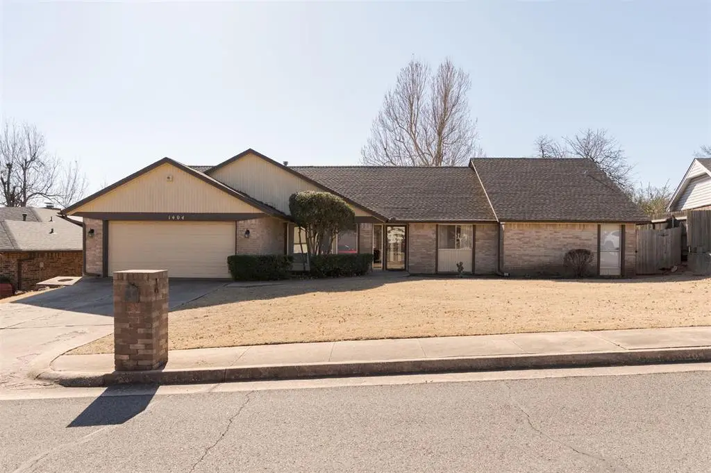 1404 Shalamar, Edmond, OK 73013 - Image #1