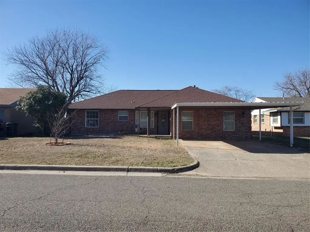 1205 S Howard Avenue, Moore, OK 73160 - Image #1