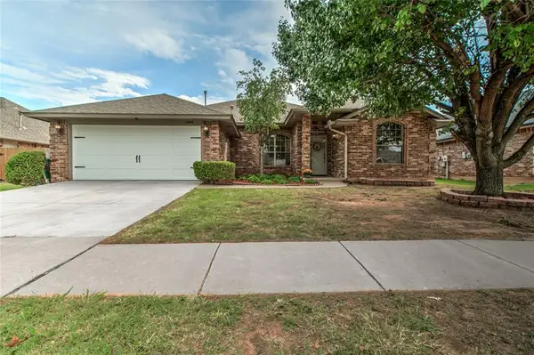 1900 NW 176th Terrace, Edmond, OK 73012