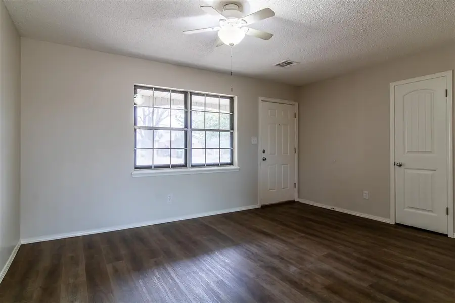 1416 Farmington Avenue, Norman, OK 73072 - Image #3