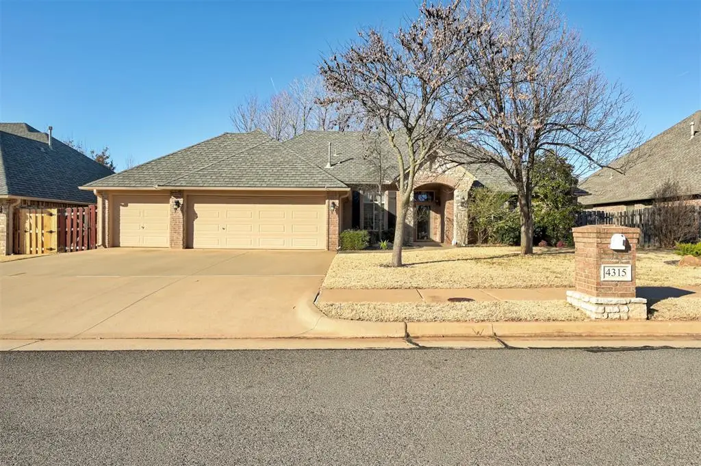 4315 Gallant Fox Drive, Edmond, OK 73025 - Image #1