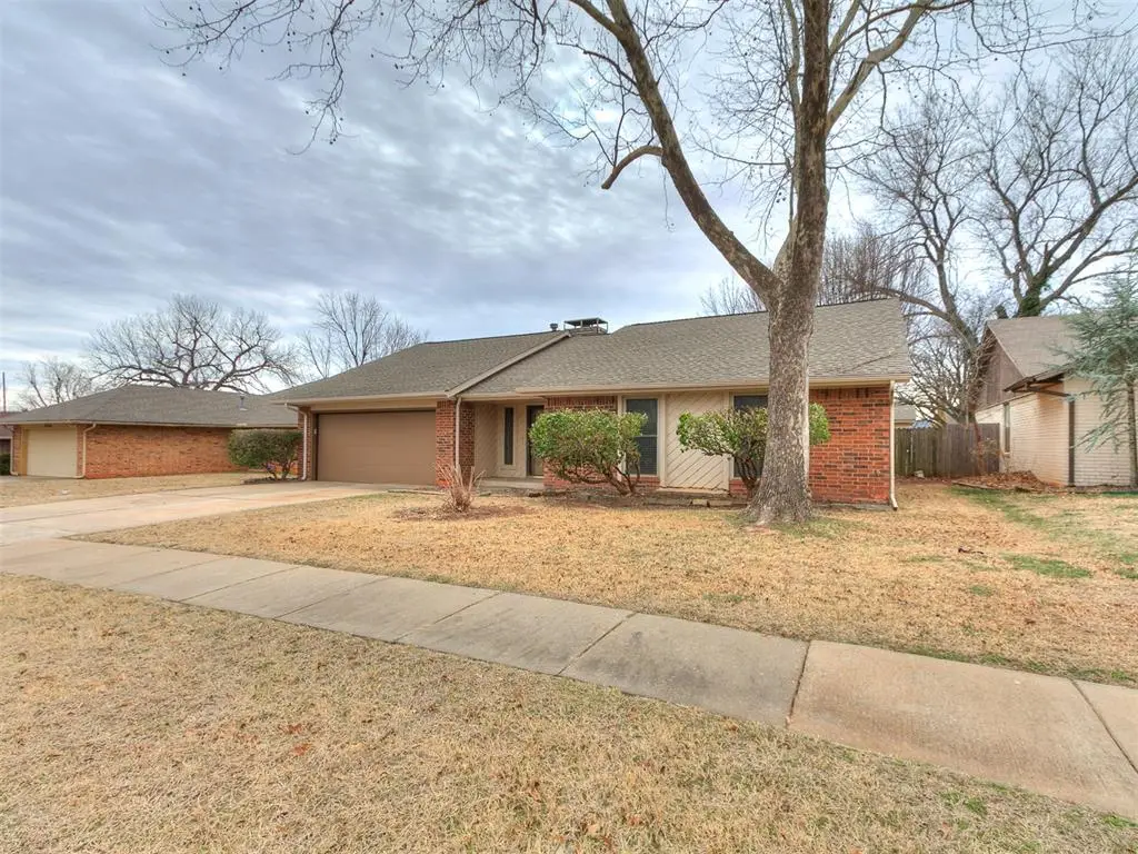 2418 Countrywood Lane, Edmond, OK 73012 - Image #1