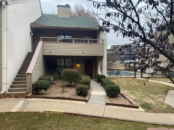 11120 Stratford Drive #205, Oklahoma City, OK 73120