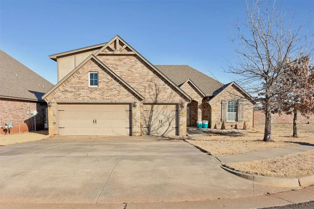 10805 NW 36th Terrace, Yukon, OK 73099 - Image #1