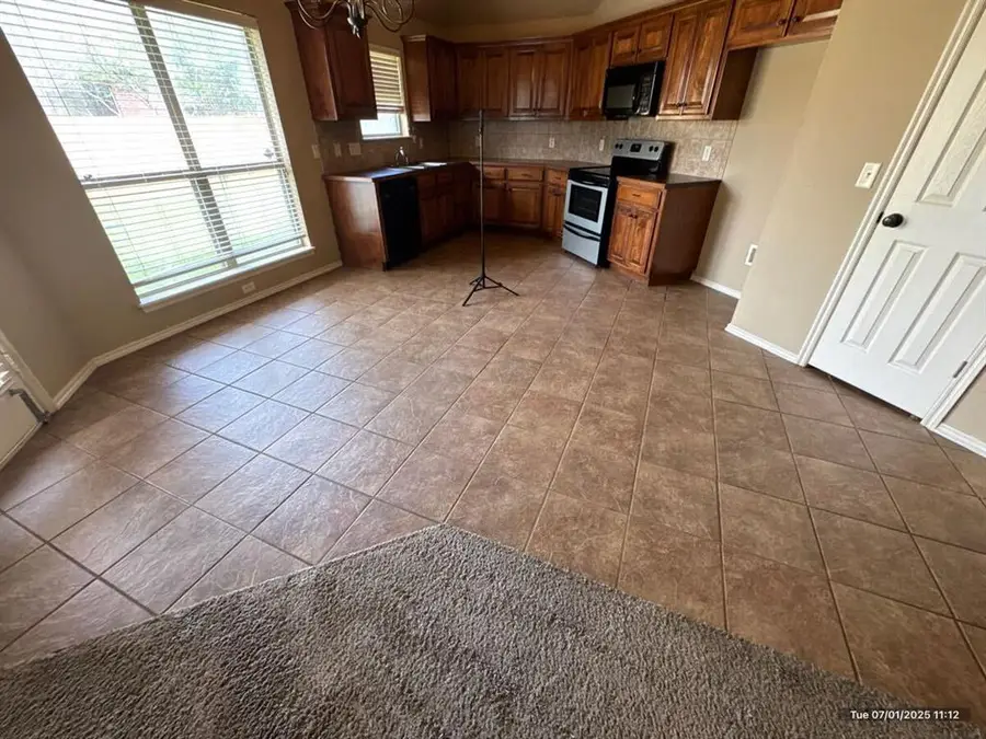 17037 Woodvine Drive, Edmond, OK 73012 - #3