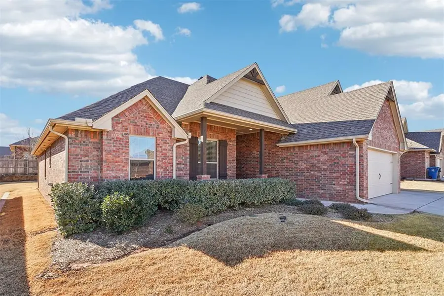 600 Dardanelle Pass, Edmond, OK 73025 - Image #2