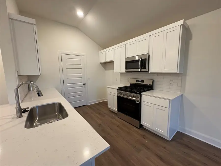 9104 Blackfork Lane, Oklahoma City, OK 73160 - Image #3