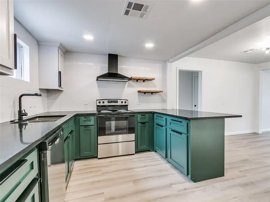 3320 SW 39th Street, Oklahoma City, OK 73119 - Image #2