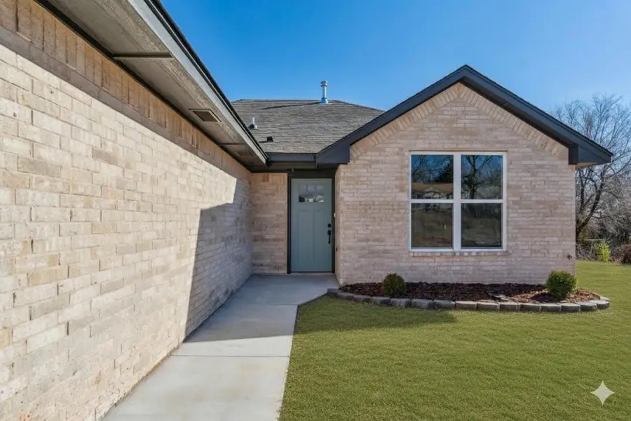 2004 N Cherry Avenue, Oklahoma City, OK 73121 - Image #3