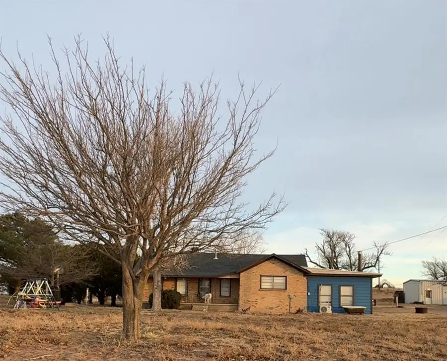 16633 E 1530th Road, Hollis, OK 73550 - Image #2