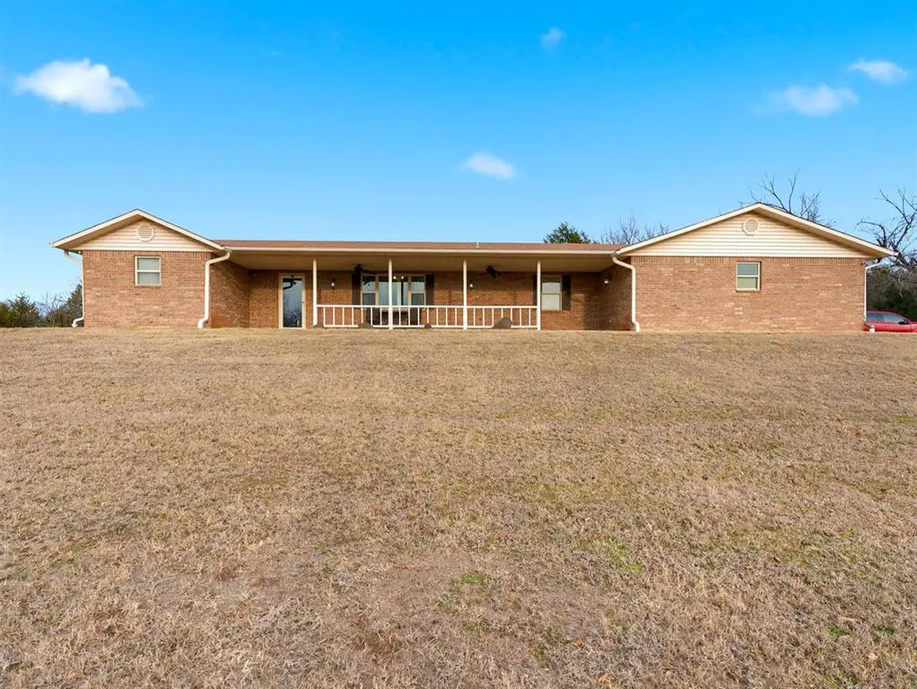 35619 N East Road #140RD, Konawa, OK 74849 - Image #1