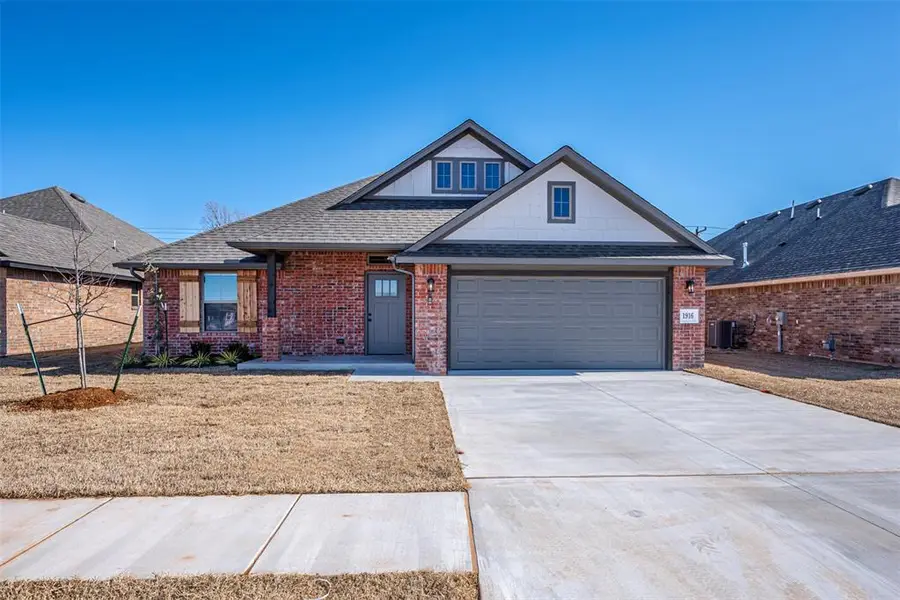 1916 Meadow Brook Road, Yukon, OK 73099 - Image #2
