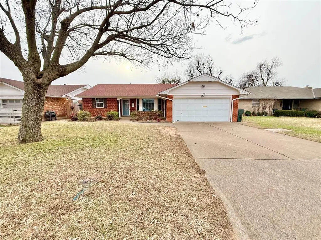 3505 N Ridgewood Drive, Midwest City, OK 73110 - Image #1