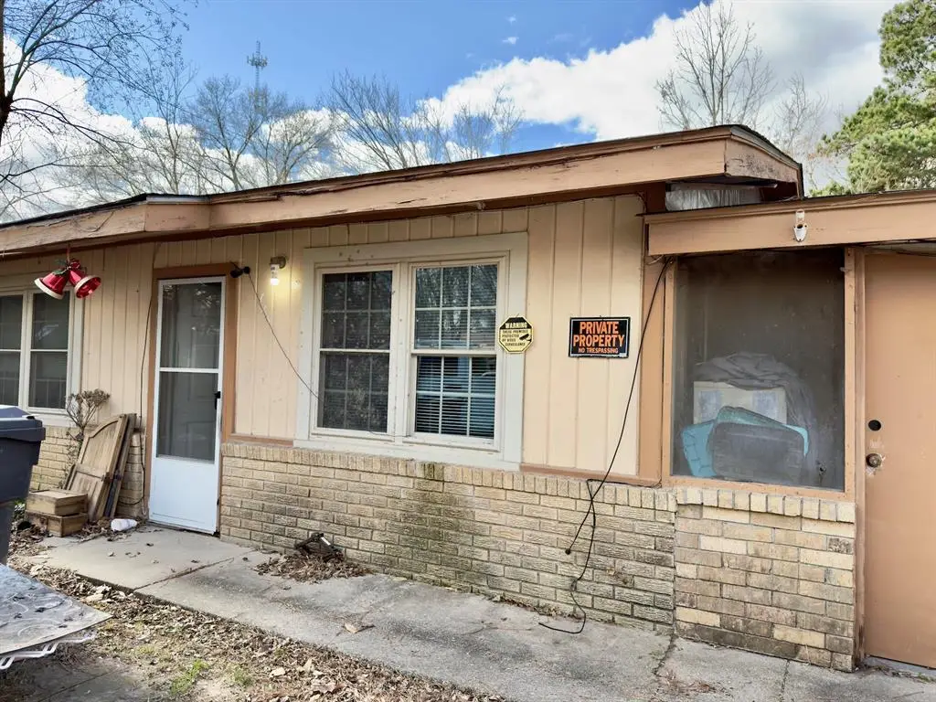 723 SE Avenue H, Idabel, OK 74745 - Image #1