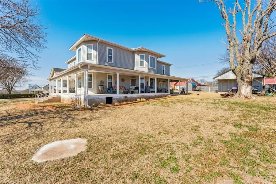 523 W Main Street, Purcell, OK 73080 - #2