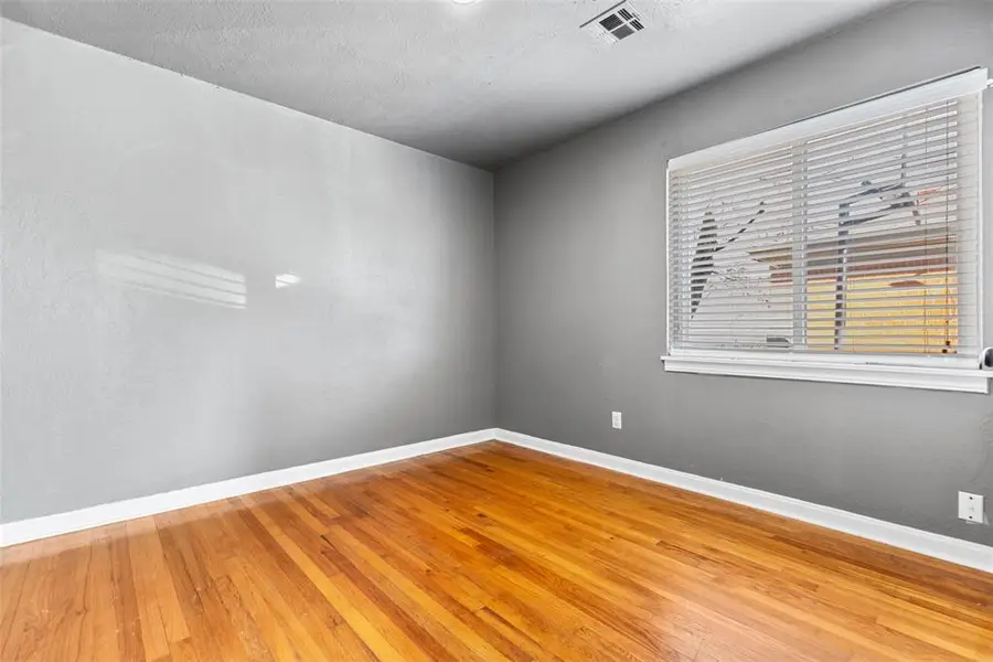 3221 NW 39th Terrace, Oklahoma City, OK 73112 - Image #3