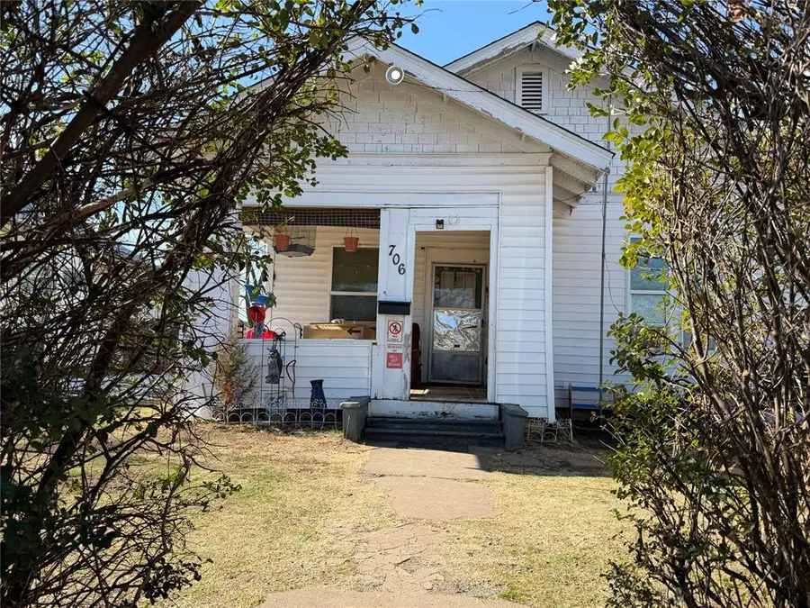 706 N Louisa Avenue, Shawnee, OK 74801 - #2