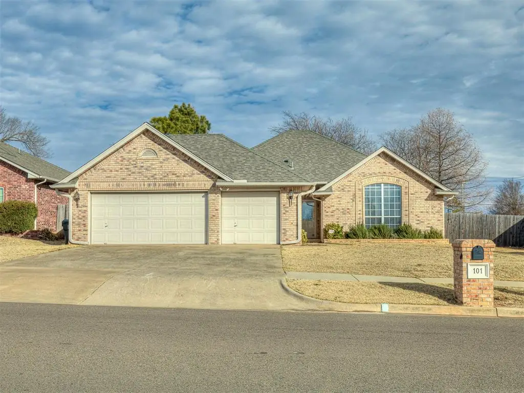 101 Halifax Way, Norman, OK 73069 - Image #1