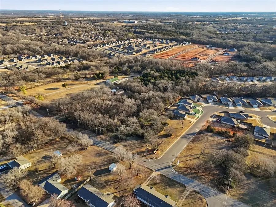 107 S 8th Street, Noble, OK 73068 - Image #2